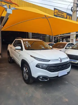 FIAT TORO 2.0 16V TURBO DIESEL FREEDOM 4WD AT9