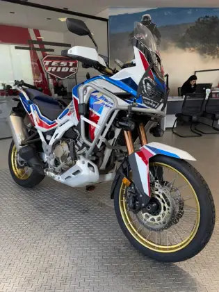 HONDA CRF 1100L AFRICA TWIN HONDA CRF 1100L AFRICA TWIN