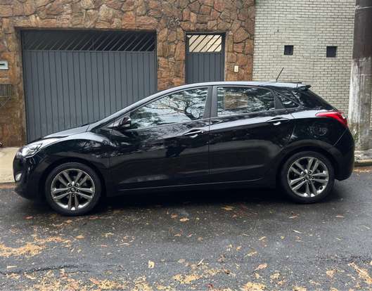 HYUNDAI-I30-1.8 MPI 16V GASOLINA 4P AUTOMATICO HYUNDAI-I30-2015