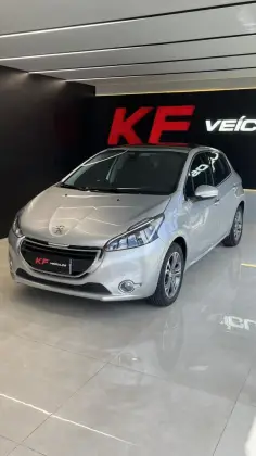 PEUGEOT 208 1.6 GRIFFE 16V FLEX 4P AUTOMÁTICO PEUGEOT 208 1.6 GRIFFE 16V FLEX 4P AUTOMÁTICO