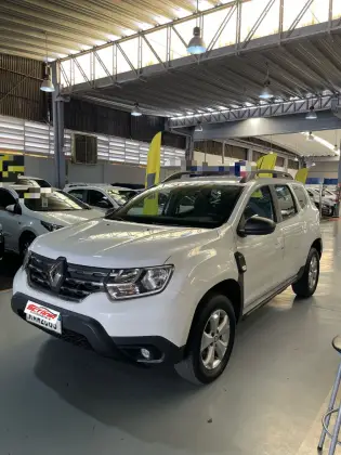 RENAULT DUSTER 1.6 16V SCE FLEX ZEN MANUAL RENAULT DUSTER 1.6 16V SCE FLEX ZEN MANUAL