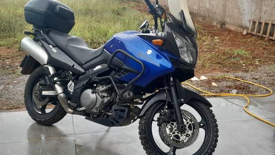 SUZUKI DL 1000 V STROM 