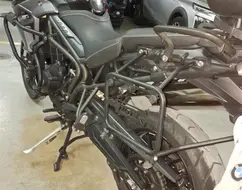 TRIUMPH TIGER 800 XR TRIUMPH TIGER 800 XR