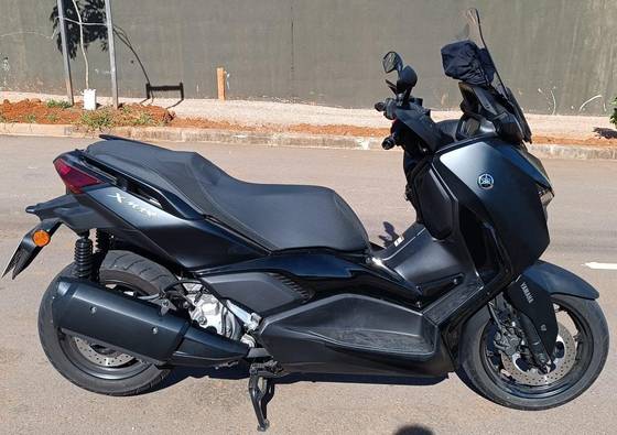 YAMAHA XMAX 250 CONNECTED ABS 