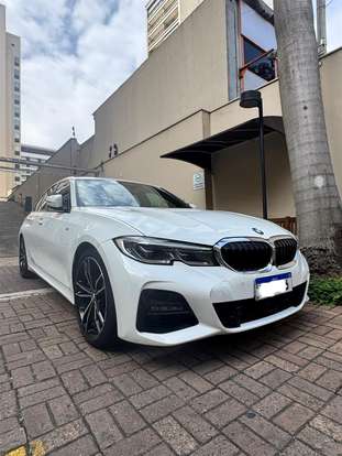 BMW-330i-2019