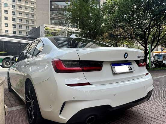 BMW-330i-2.0 16V TURBO GASOLINA M SPORT AUTOMÁTICO BMW-330i-2019