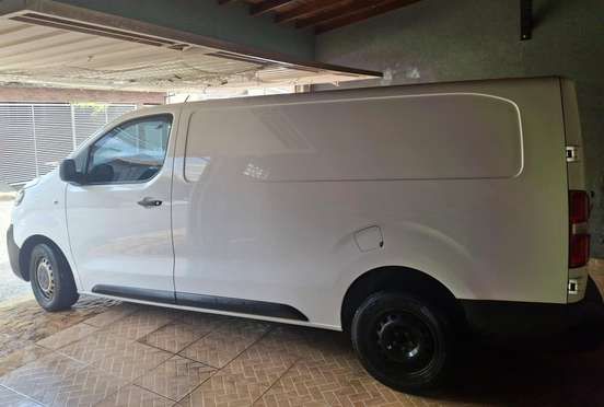 CITROËN-JUMPY-1.6 BLUEHDI DIESEL FURGÃO PACK MANUAL CITROËN-JUMPY-2021