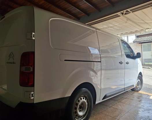 CITROËN-JUMPY-1.6 BLUEHDI DIESEL FURGÃO PACK MANUAL CITROËN-JUMPY-2021