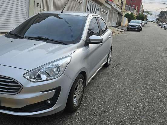 FORD-KA-1.5 TI-VCT FLEX SE SEDAN AUTOMÁTICO FORD-KA-2019