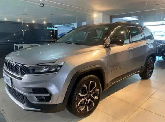 JEEP COMMANDER 1.3 T270 TURBO FLEX LIMITED AT6 JEEP COMMANDER 1.3 T270 TURBO FLEX LIMITED AT6