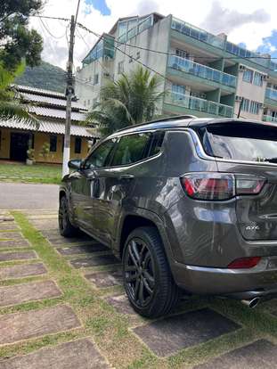 JEEP-COMPASS-2024