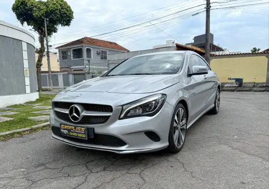 MERCEDES-BENZ-CLA 200-2016