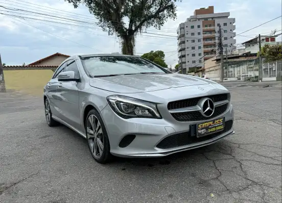 MERCEDES-BENZ-CLA 200-2016