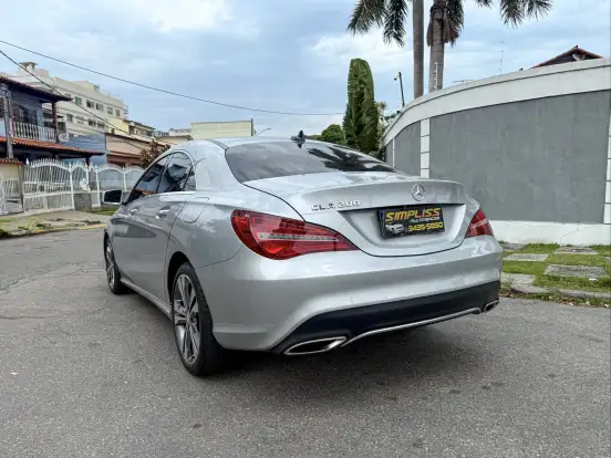 MERCEDES-BENZ-CLA 200-1.6 URBAN 16V FLEX 4P AUTOMÁTICO MERCEDES-BENZ-CLA 200-2016