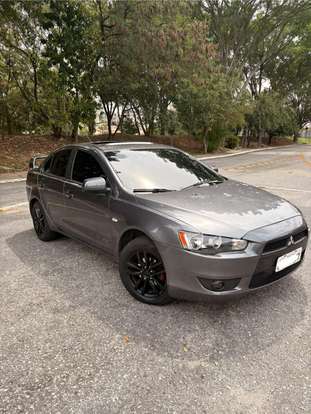 MITSUBISHI-LANCER-2.0 HLE 16V GASOLINA 4P AUTOMÁTICO MITSUBISHI-LANCER-2015