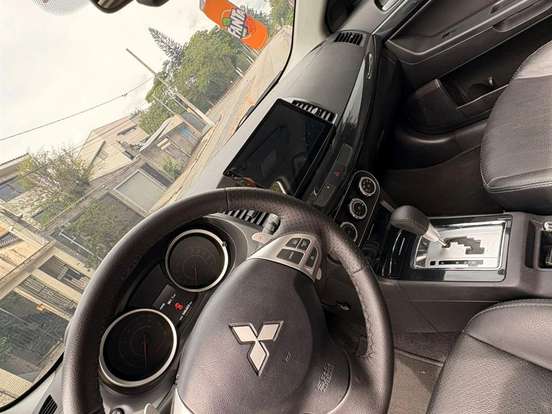 MITSUBISHI-LANCER-2.0 HLE 16V GASOLINA 4P AUTOMÁTICO MITSUBISHI-LANCER-2015