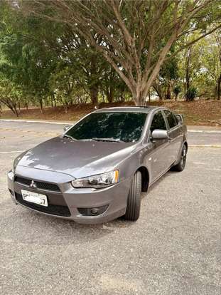 MITSUBISHI-LANCER-2015