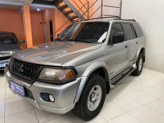 MITSUBISHI PAJERO 3.0 GLS 4X4 V6 24V GASOLINA 4P AUTOMÁTICO