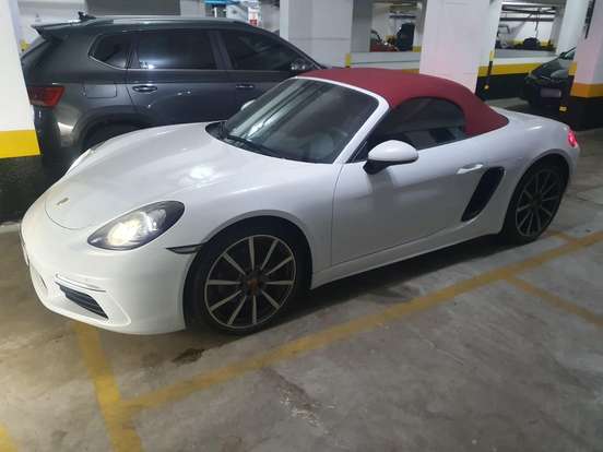 PORSCHE-718-2021