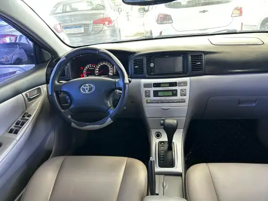 TOYOTA-COROLLA-1.8 SE-G 16V GASOLINA 4P AUTOMÁTICO TOYOTA-COROLLA-2006