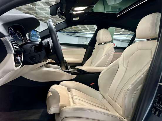 BMW-530i-2017