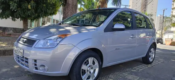FORD FIESTA 1.0 MPI CLASS HATCH 8V FLEX 4P MANUAL