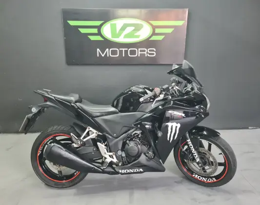 HONDA CBR 250R 
