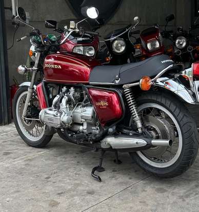 HONDA-GL 1000 GOLD WING-1976