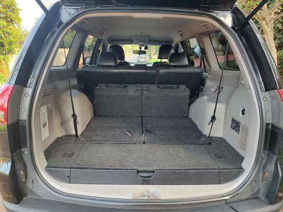 MITSUBISHI-PAJERO-2015