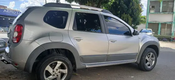 RENAULT DUSTER 2.0 DYNAMIQUE 4X2 16V FLEX 4P AUTOMÁTICO