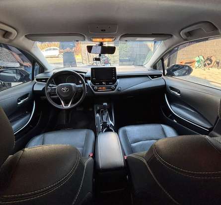TOYOTA-COROLLA-2021
