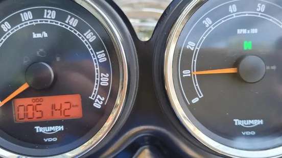 TRIUMPH-BONNEVILLE T 100 865-2014
