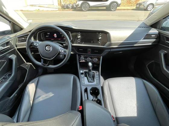 VOLKSWAGEN JETTA 1.4 250 TSI TOTAL FLEX COMFORTLINE TIPTRONIC