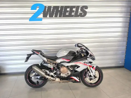 BMW S 1000 RR BMW S 1000 RR