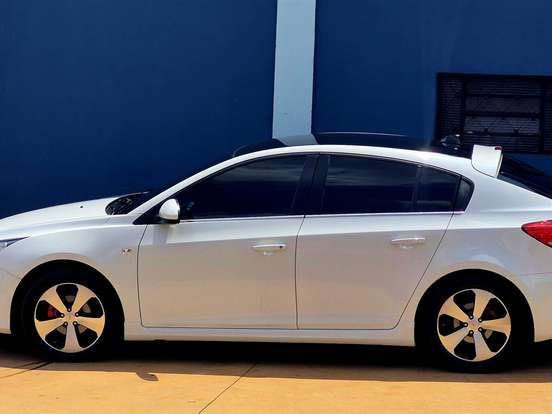 CHEVROLET-CRUZE-1.8 LT SPORT6 16V FLEX 4P AUTOMÁTICO CHEVROLET-CRUZE-2012