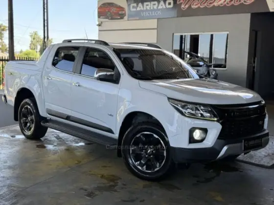 CHEVROLET S10 2.8 16V TURBO DIESEL HIGH COUNTRY CD 4X4 AUTOMÁTICO