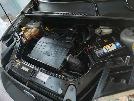 FORD-ECOSPORT-2005