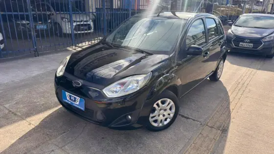FORD FIESTA 1.0 MPI HATCH 8V FLEX 4P MANUAL FORD FIESTA 1.0 MPI HATCH 8V FLEX 4P MANUAL