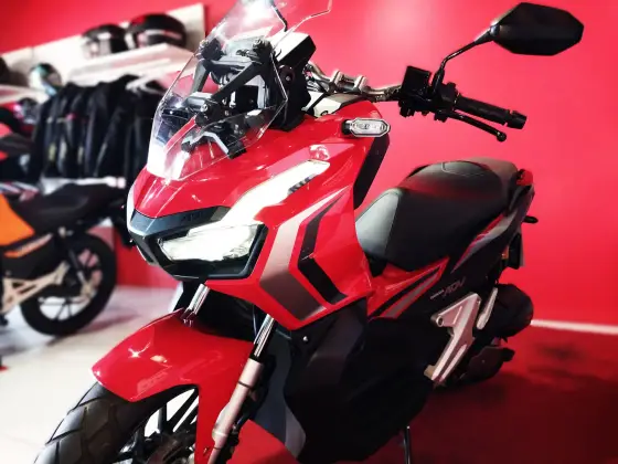 HONDA ADV 