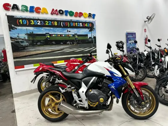 HONDA CB 1000R 