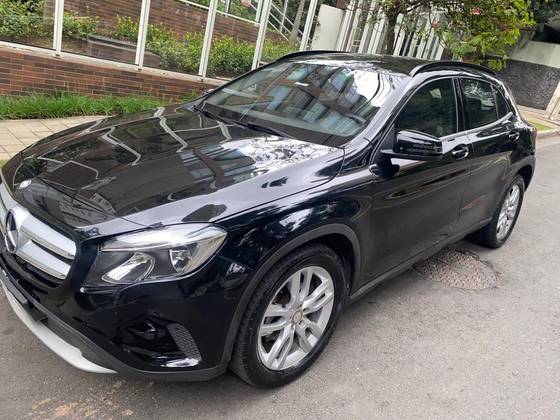 MERCEDES-BENZ GLA 200 1.6 CGI STYLE 16V TURBO FLEX 4P AUTOMÁTICO