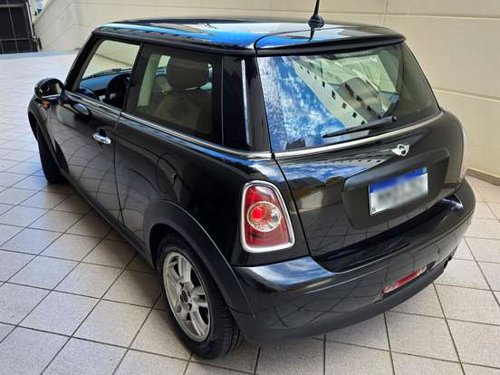MINI-ONE-1.6 16V GASOLINA 2P AUTOMÁTICO MINI-ONE-2013