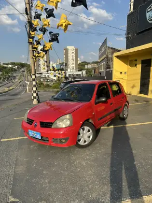 RENAULT CLIO 1.0 CAMPUS 16V FLEX 4P MANUAL RENAULT CLIO 1.0 CAMPUS 16V FLEX 4P MANUAL