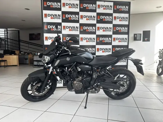 YAMAHA MT-07 ABS 