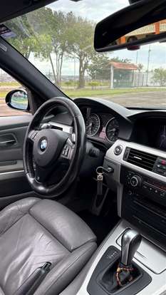 BMW-335i-2006