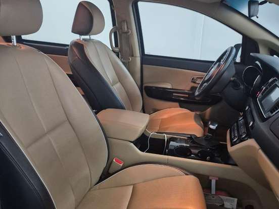 KIA-CARNIVAL-3.3 EX V6 24V GASOLINA 4P AUTOMATICO KIA-CARNIVAL-2017