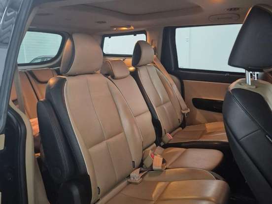 KIA-CARNIVAL-3.3 EX V6 24V GASOLINA 4P AUTOMATICO KIA-CARNIVAL-2017