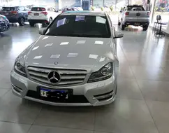MERCEDES-BENZ C 200 1.8 CGI AVANTGARDE 16V GASOLINA 4P AUTOMÁTICO MERCEDES-BENZ C 200 1.8 CGI AVANTGARDE 16V GASOLINA 4P AUTOMÁTICO