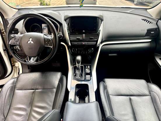 MITSUBISHI-ECLIPSE CROSS-1.5 MIVEC TURBO GASOLINA HPE-S S-AWC CVT MITSUBISHI-ECLIPSE CROSS-2022