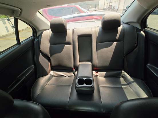 MITSUBISHI-LANCER-2.0 16V GASOLINA 4P AUTOMÁTICO MITSUBISHI-LANCER-2013